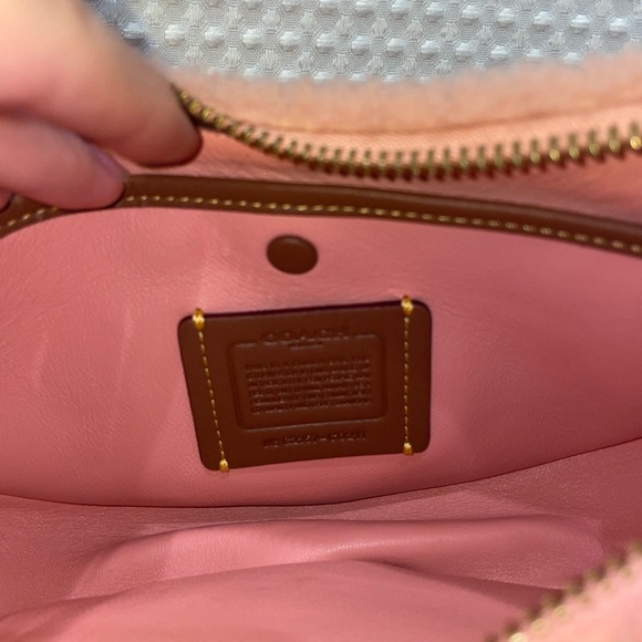 Like New Coach Pink Mira Shearling Crossbody Bag 🩷 - Picture 6 of 10